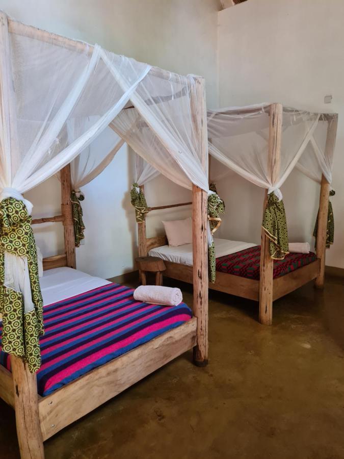 Honey Badger Lodge Моши Экстерьер фото